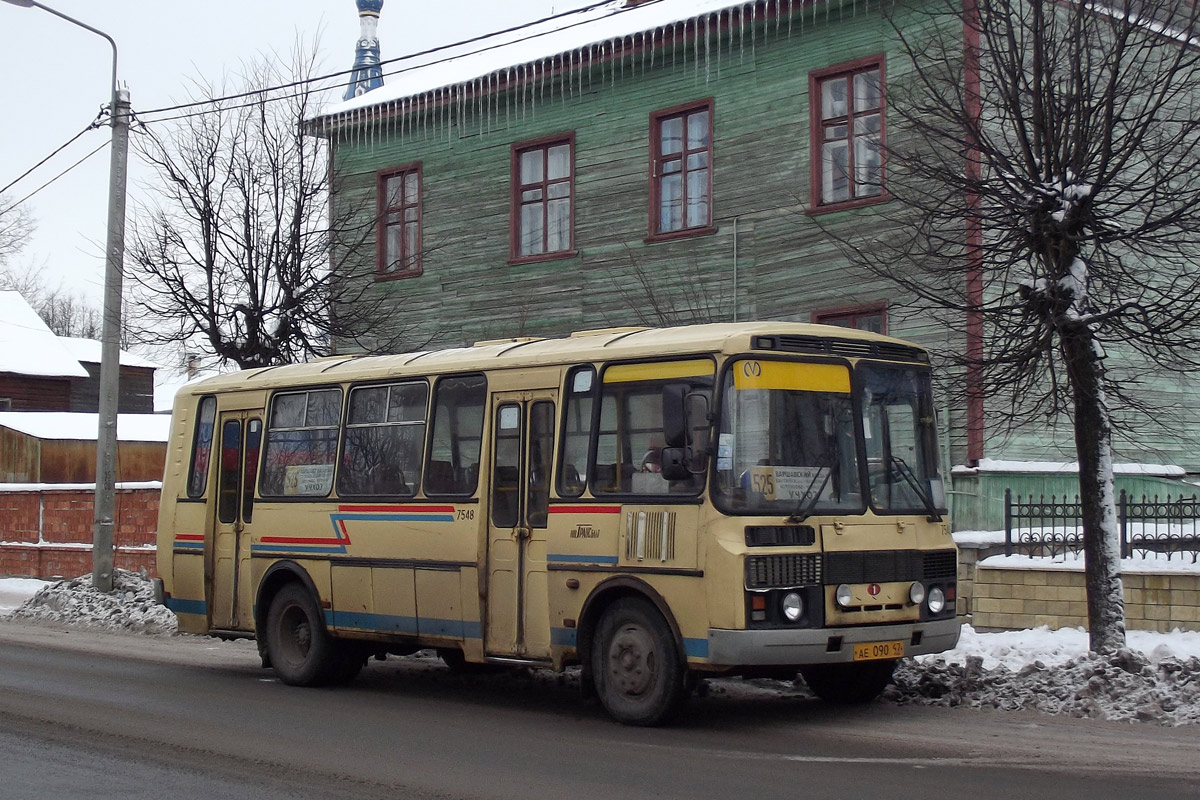 Ленинградская область, ПАЗ-4234 № 7548