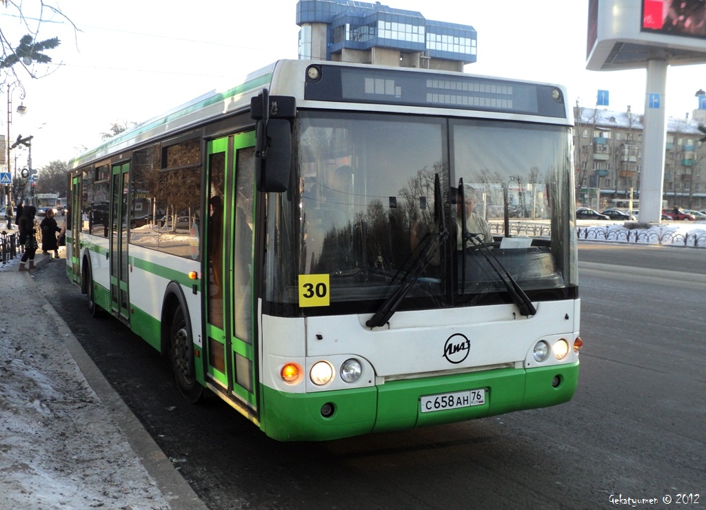 Tumen region, LiAZ-5292.20 # С 658 АН 76