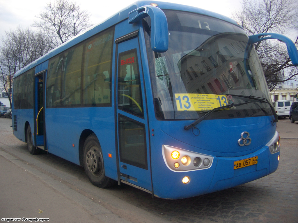 Ленинградская область, Shuchi YTK6103G № АВ 057 47