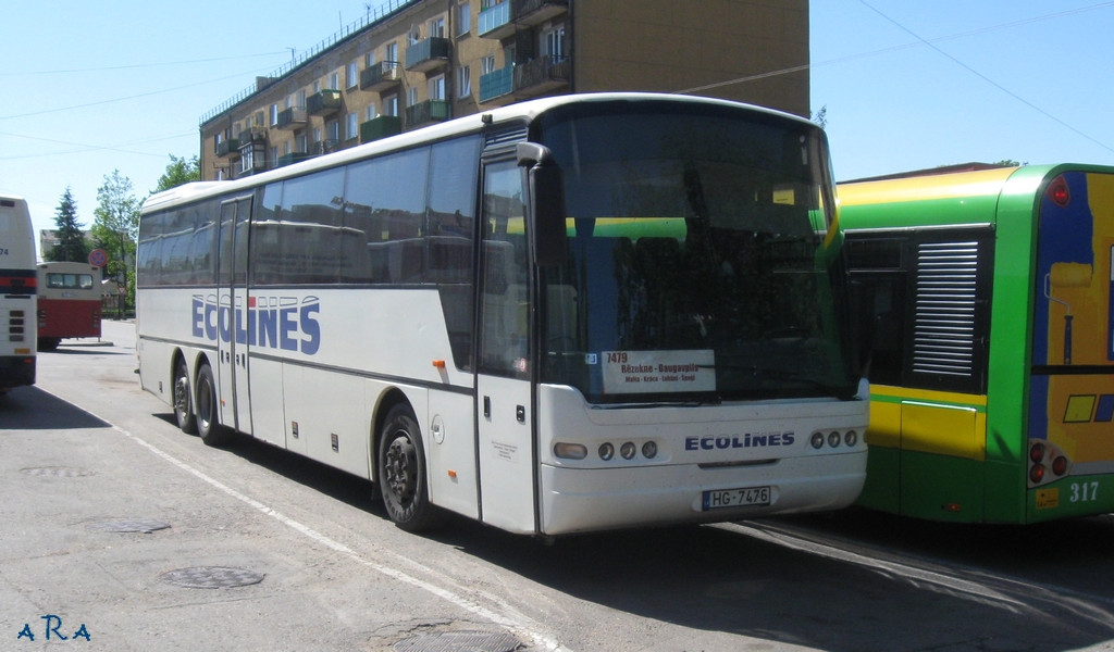 Латвия, Neoplan N316/3ÜL Euroliner № 121