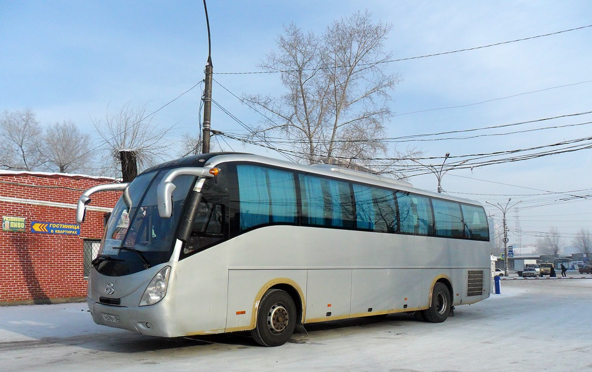 Красноярский край, Shuchi YTK6126 № Н 529 ВУ 124