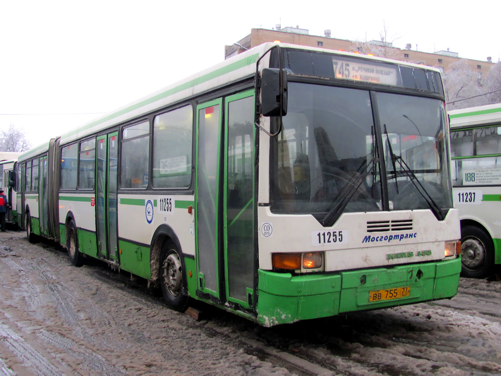 Moscow, Ikarus 435.17 # 11255