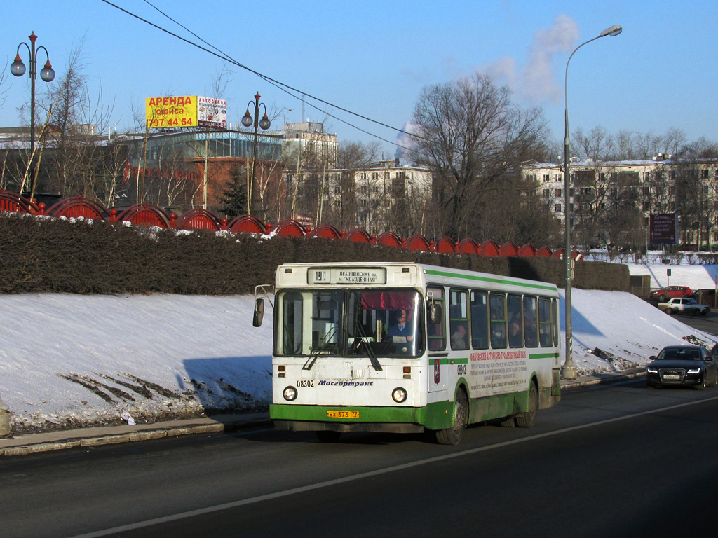 Москва, ЛиАЗ-5256.25 № 08302