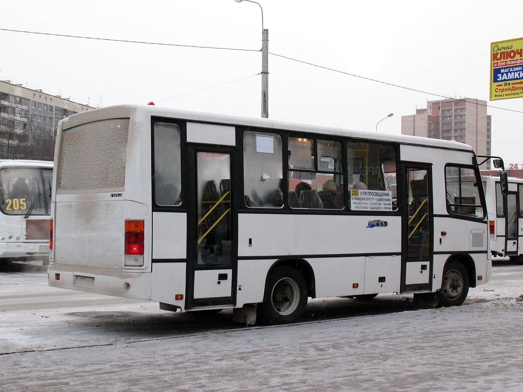 163 автобус красная. Автобус 205. 205 Маршрутка. Маршрут 205. 205 Автобус СПБ.