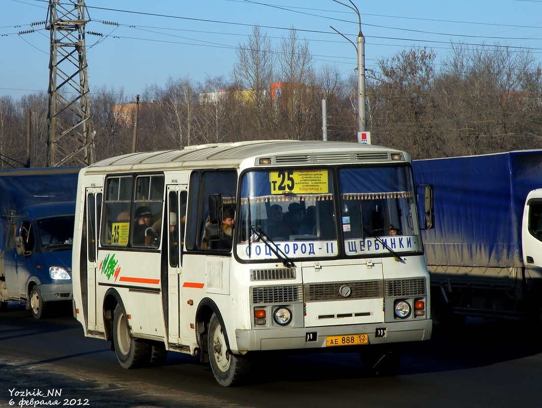 Nizhegorodskaya region, PAZ-32054 # АЕ 888 52