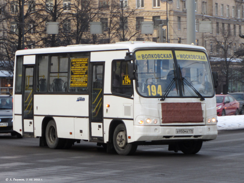 Sankt Petersburg, PAZ-320402-05 Nr. 443