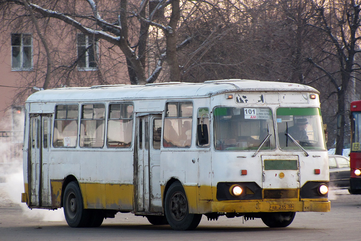 Пензенский автобус. ЛИАЗ 677 Пенза. ЛИАЗ 677 автобус Челябинск.