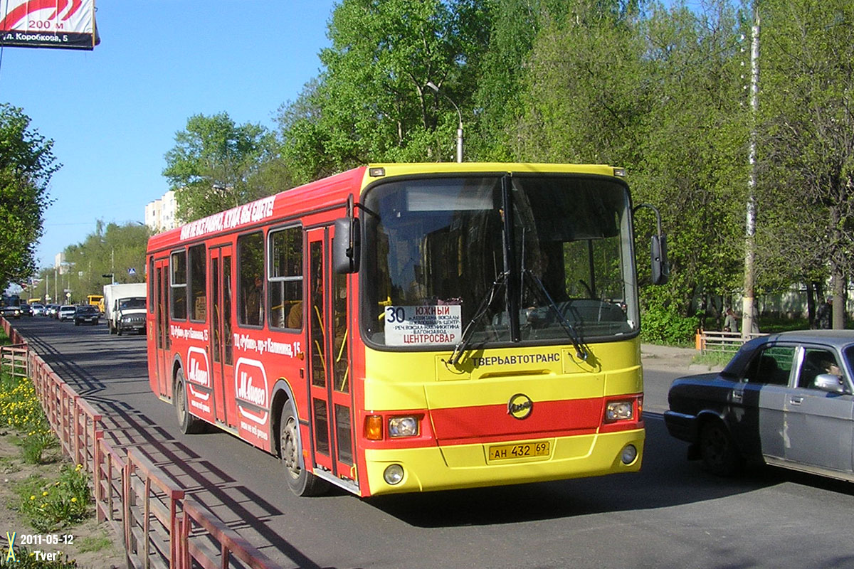 Тверская область, ЛиАЗ-5256.36 № АН 432 69