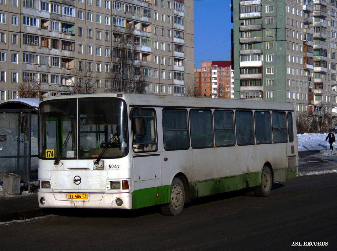 Санкт-Петербург, ЛиАЗ-5256.25 № n047