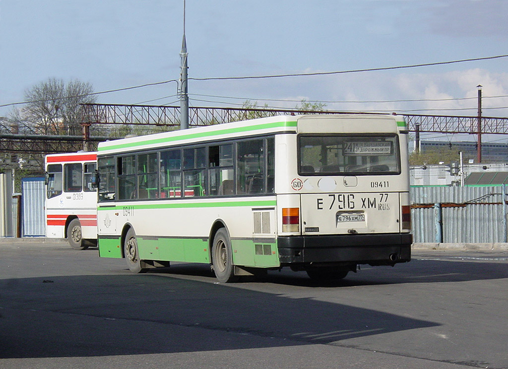 Москва, Ikarus 415.33 № 09411