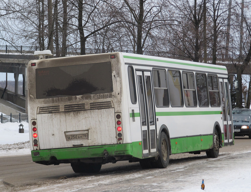 Ярославская область, ЛиАЗ-5256.36-01 № 144