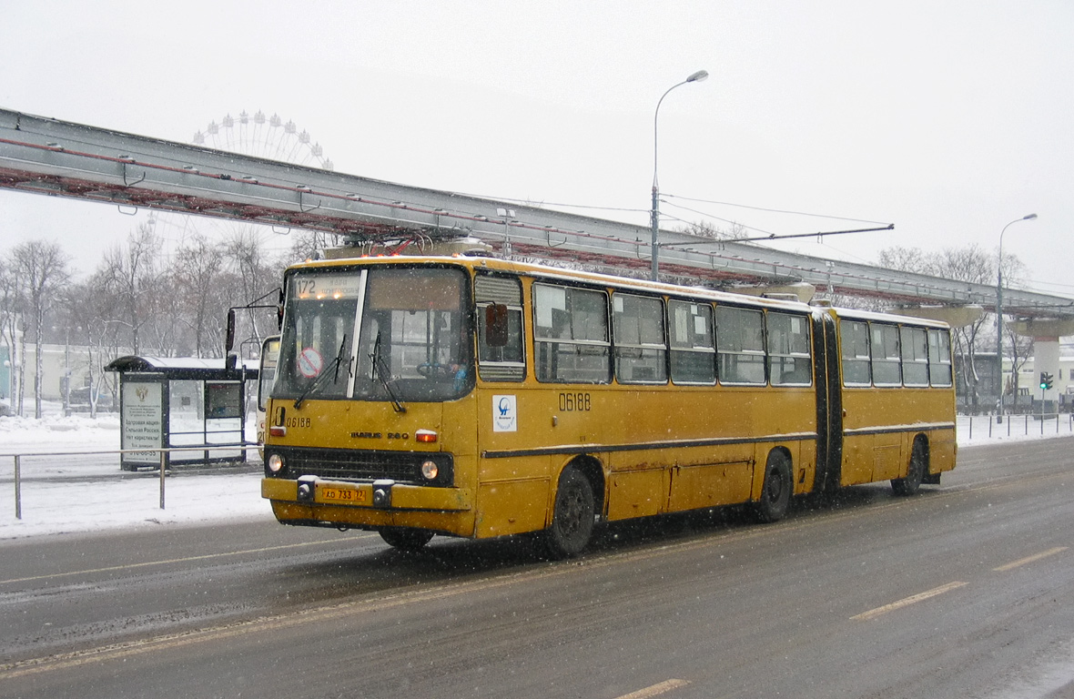 Moskva, Ikarus 280.33 č. 06188