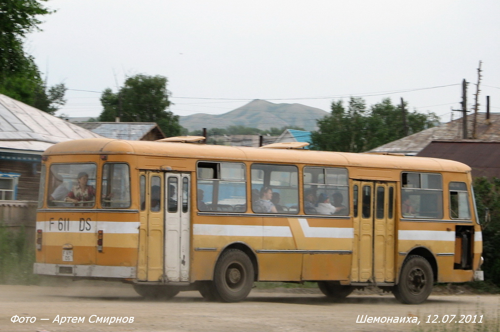 Восточно-Казахстанская область, ЛиАЗ-677М № F 611 DS