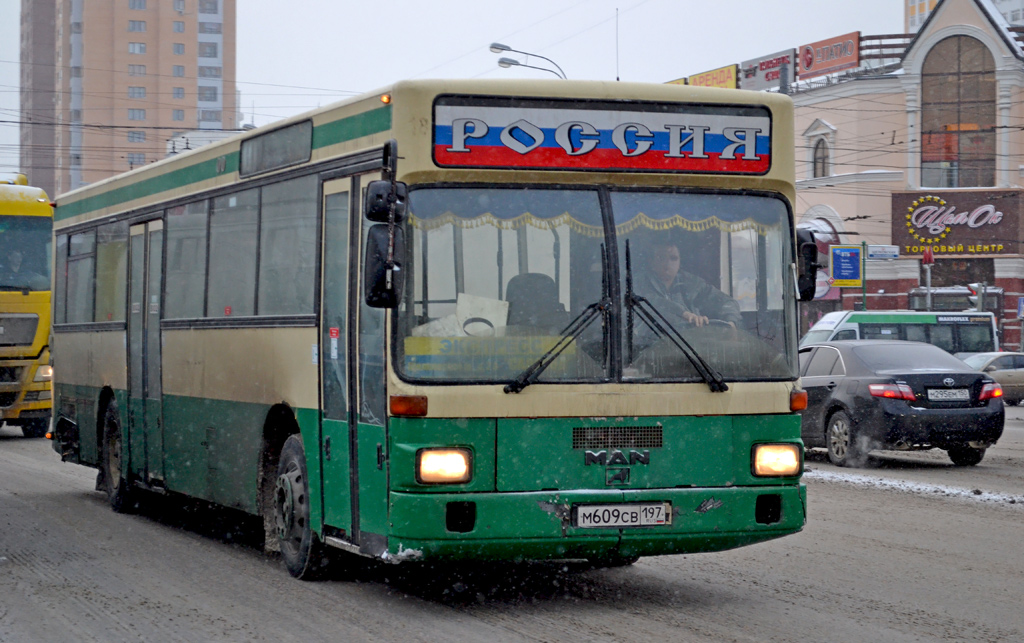 Moskau, MAN 791 SL202 Nr. М 609 СВ 197