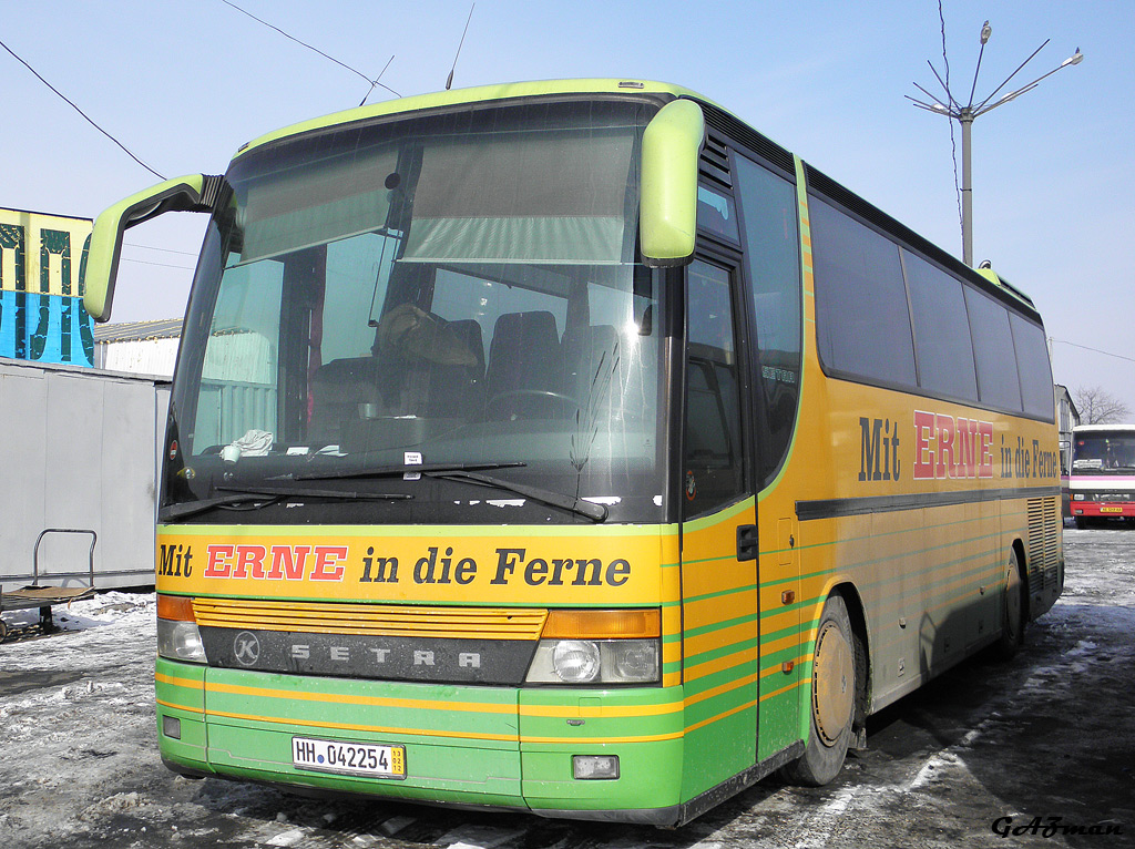 Гамбург, Setra S312HD № HH 042254