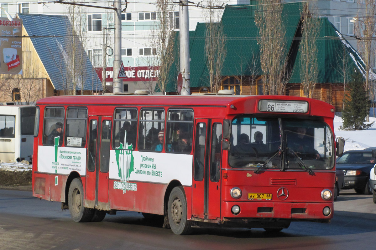 Пензенская область, Mercedes-Benz O305 № АУ 807 58