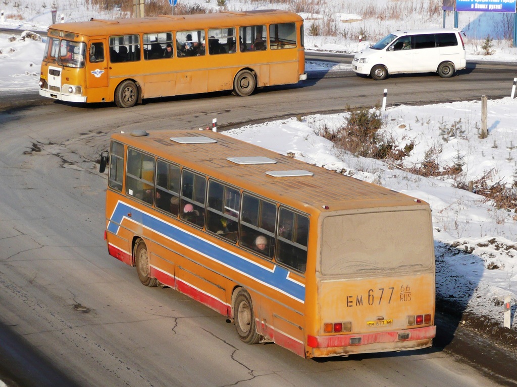 Свердловская область, ЛиАЗ-677М № 047; Свердловская область, Ikarus 260.50 № 677; Свердловская область — Разные фотографии