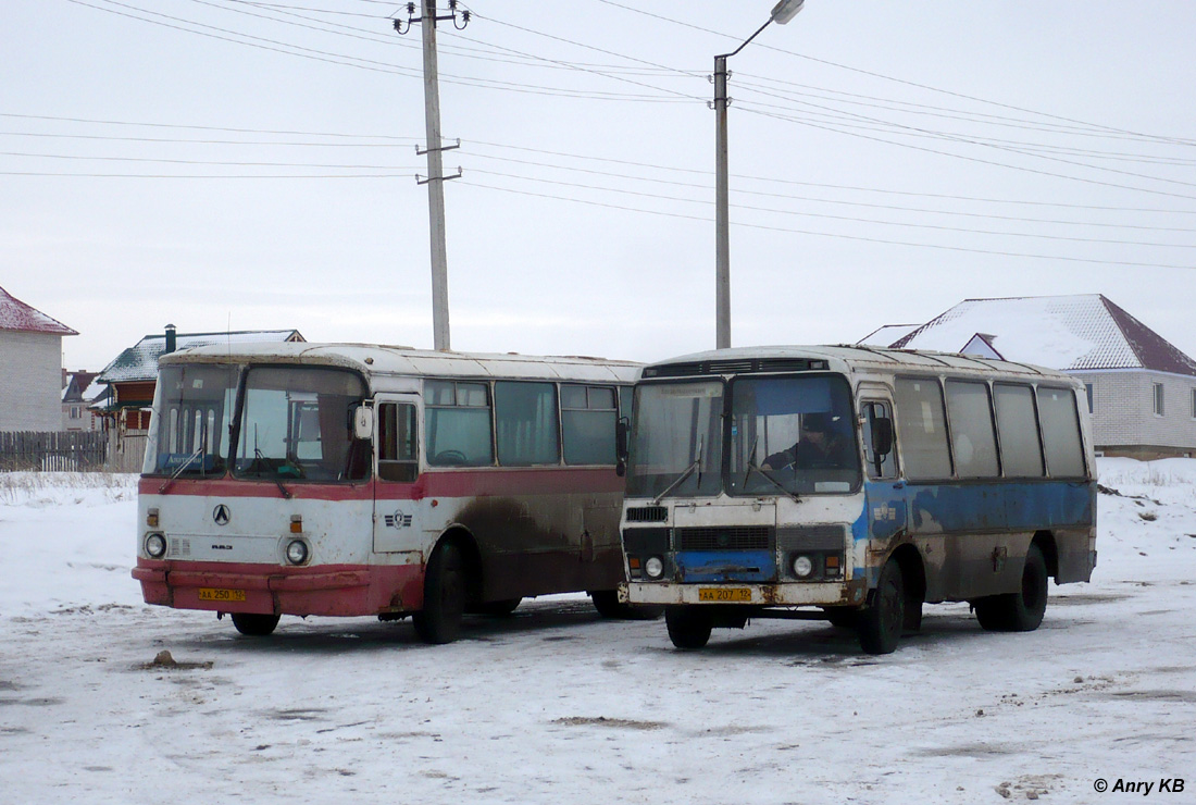 Марий Эл, ПАЗ-3205 (00) № АА 207 12; Марий Эл — Автовокзалы, автостанции и места посадки "с тротуара"