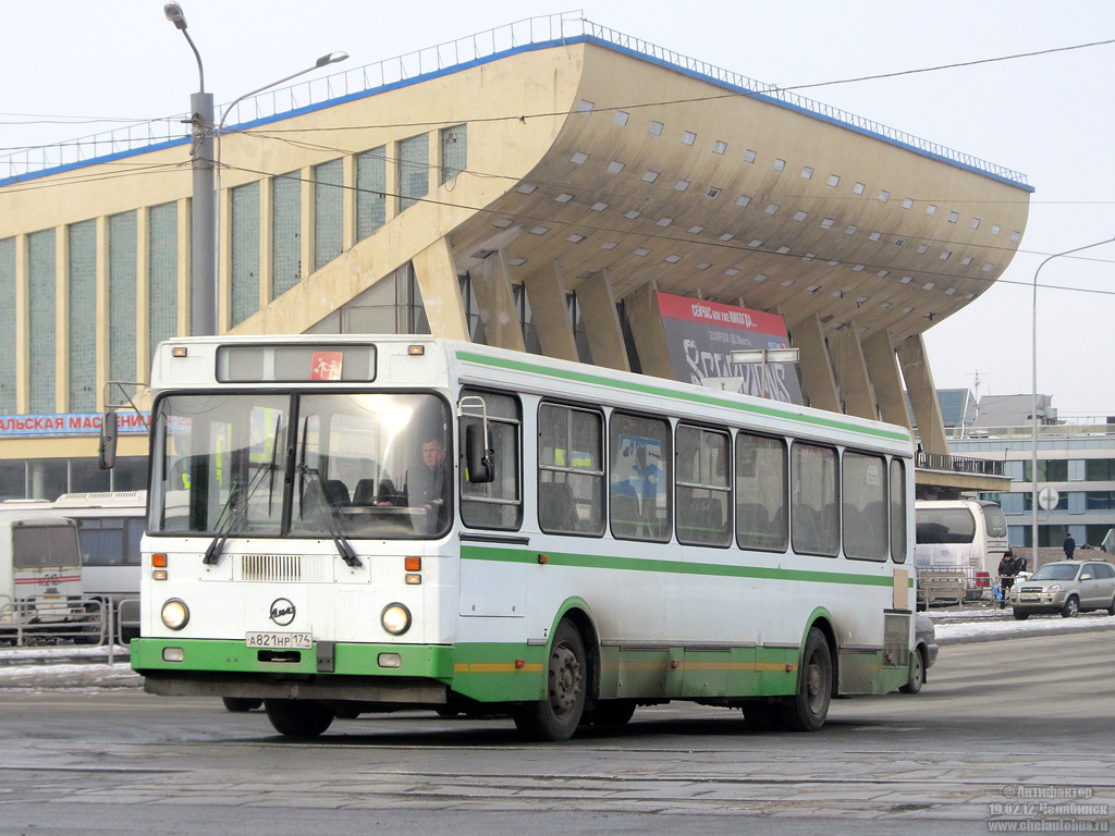 Челябинская область, ЛиАЗ-5256.25 № А 821 НР 174