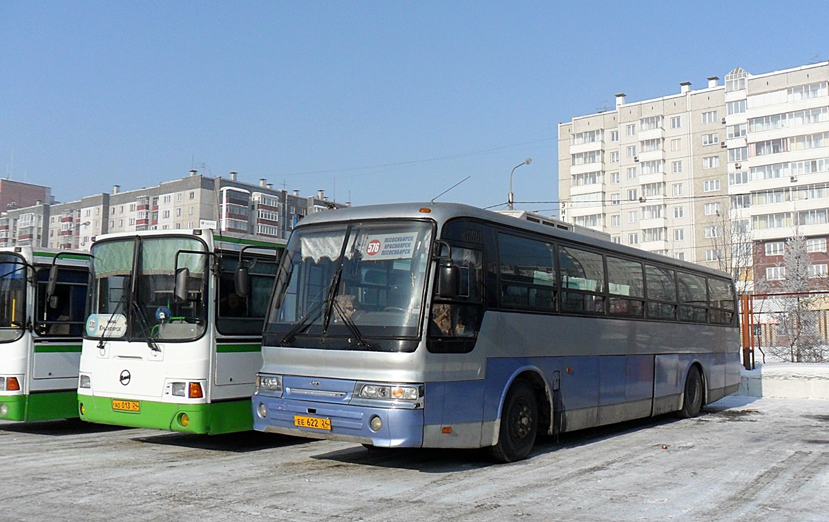 Автобус красноярский край. Междугородный автовокзал Красноярск. Автобус Красноярск автовокзал. Междугородный автовокзал Красноярск автобусы. Автовокзал Красноярск край.