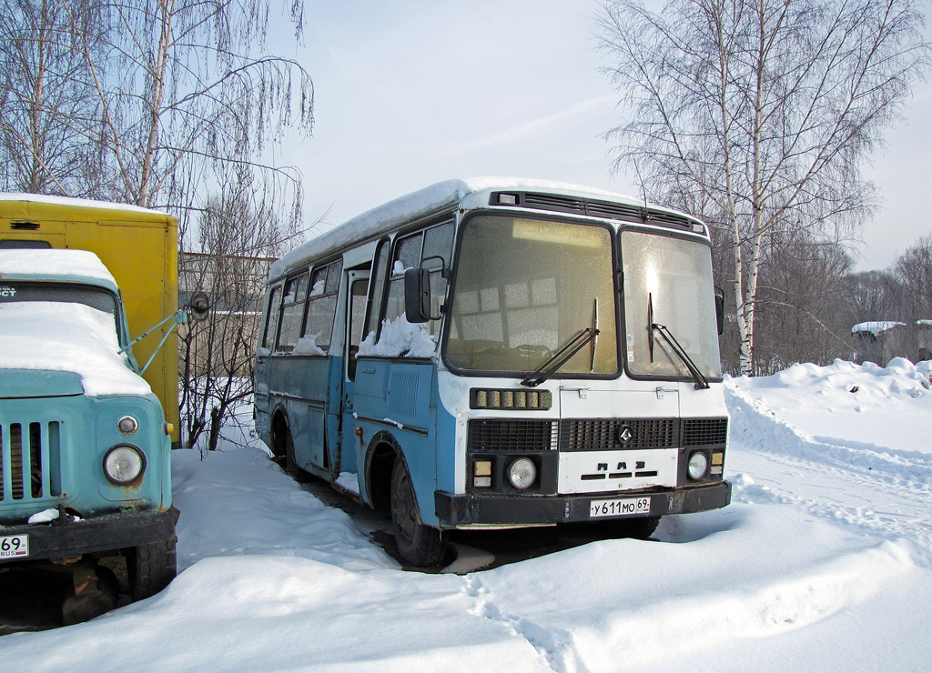 Тверская область, ПАЗ-3205 (00) № У 611 МО 69; Тверская область — Нерабочие машины