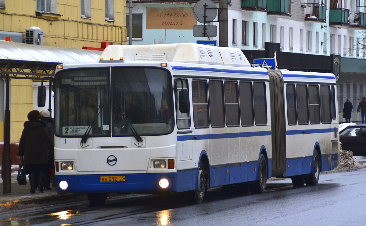 Novgorod region, LiAZ-6212.70 Nr. 1