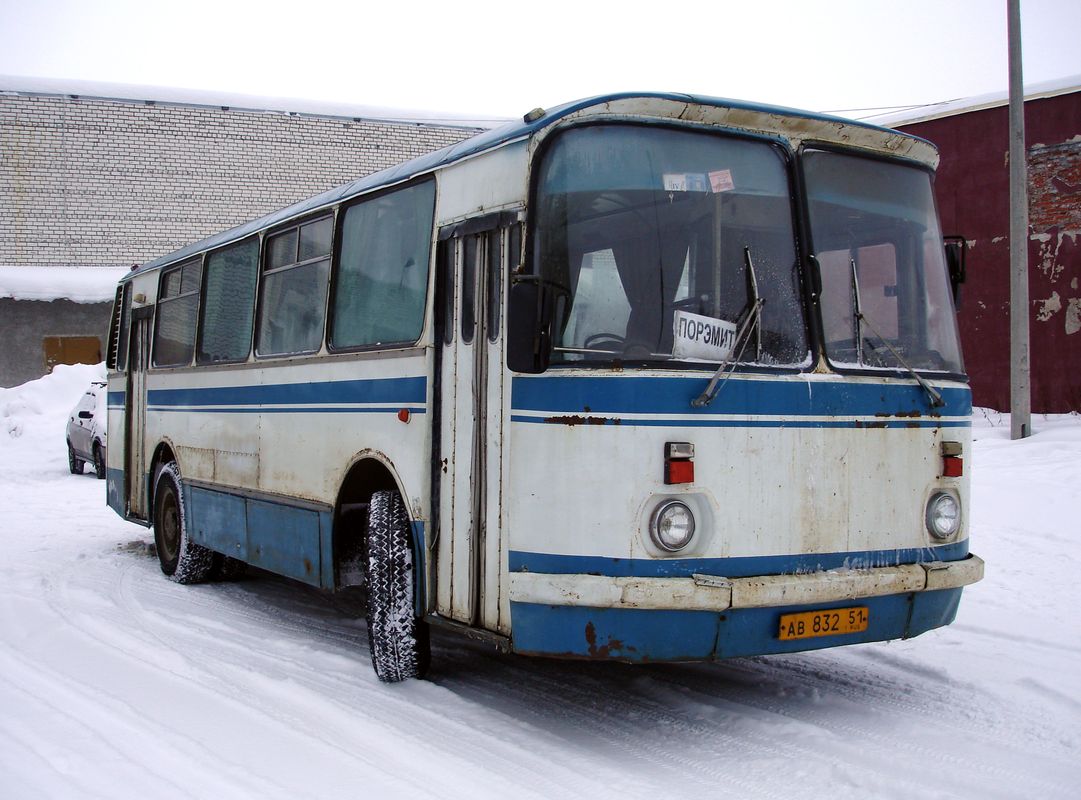 Murmansk region, LAZ-695N Nr. АВ 832 51