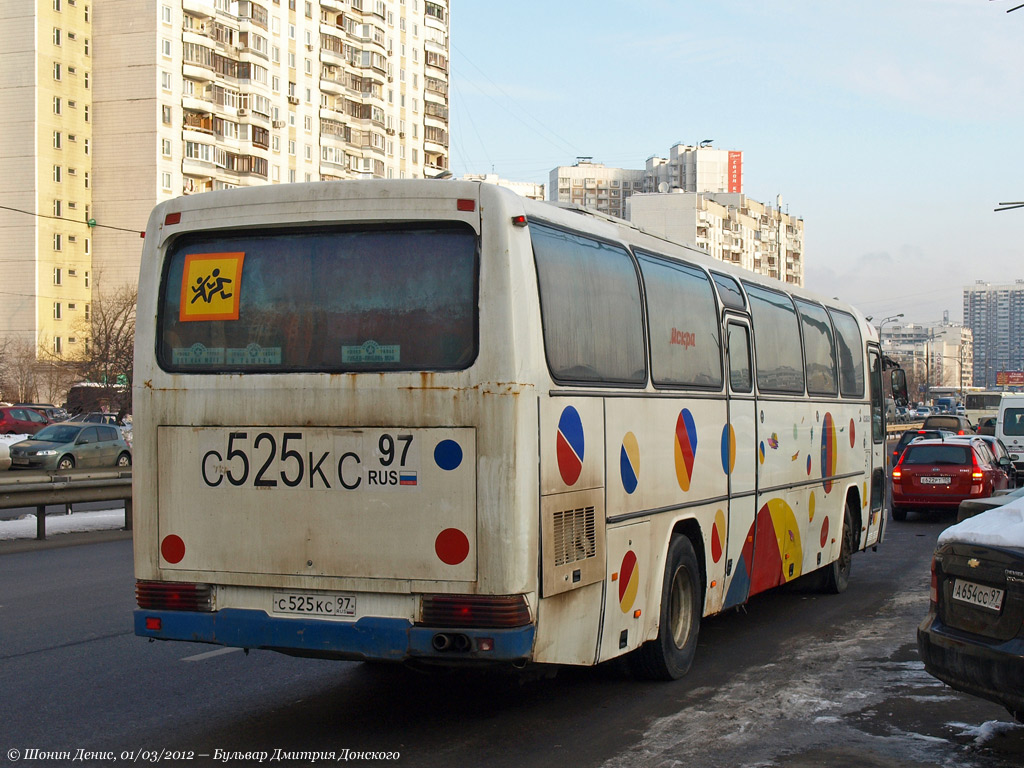 Москва, Mercedes-Benz O303-15RHS № С 525 КС 97