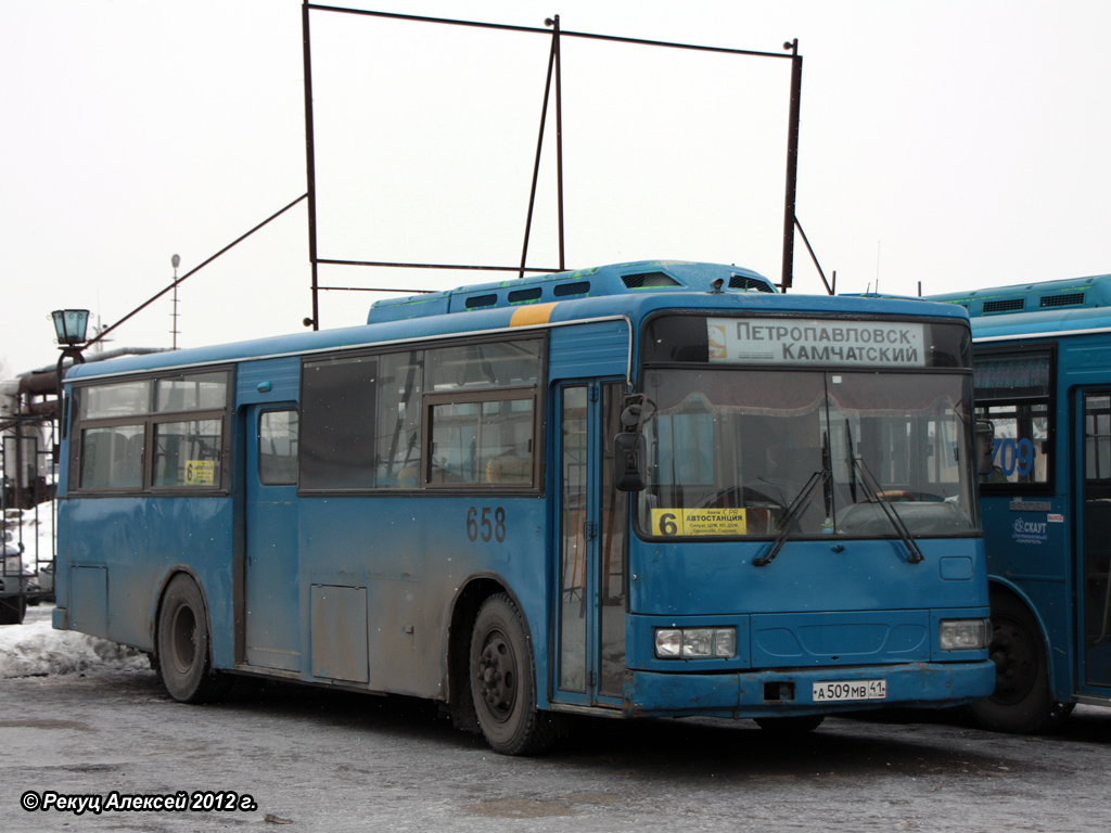 Камчатский край, Daewoo BS106 Royal City (Busan) № 658