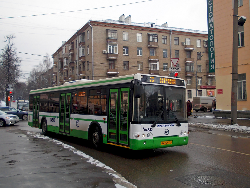 Maskva, LiAZ-5292.21 Nr. 04542