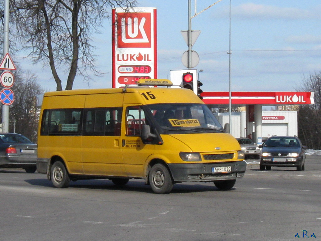 Литва, Ford Transit 125T300 № AHE 029