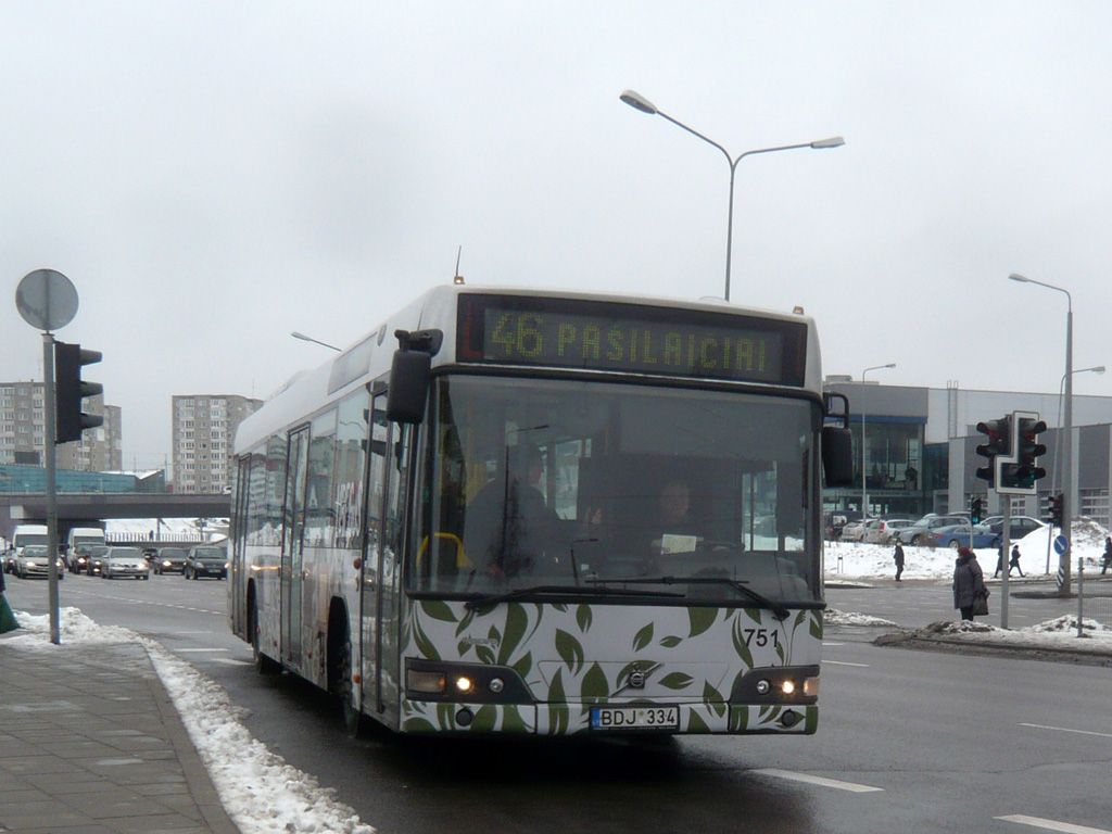 Литва, Volvo 7700 № 751