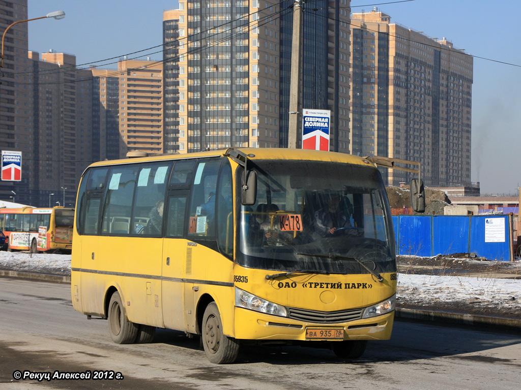 Санкт-Петербург, Yutong ZK6737D № ВА 935 78