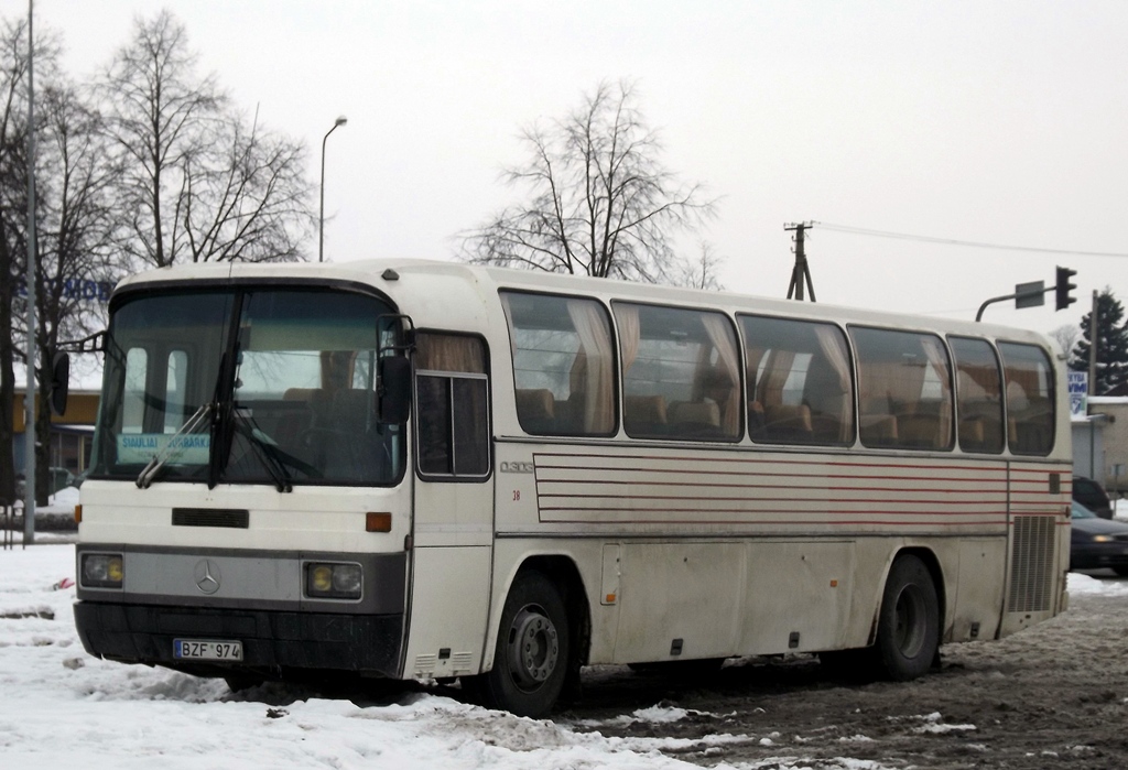 Litva, Mercedes-Benz O303-13KHP-A č. 38
