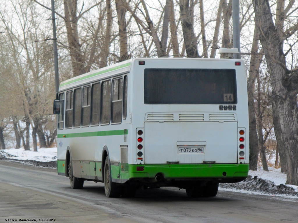 Свердловская область, ЛиАЗ-5256.45 № Т 072 КО 96