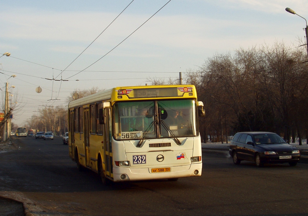 Омская область, ЛиАЗ-5256.25 № 232