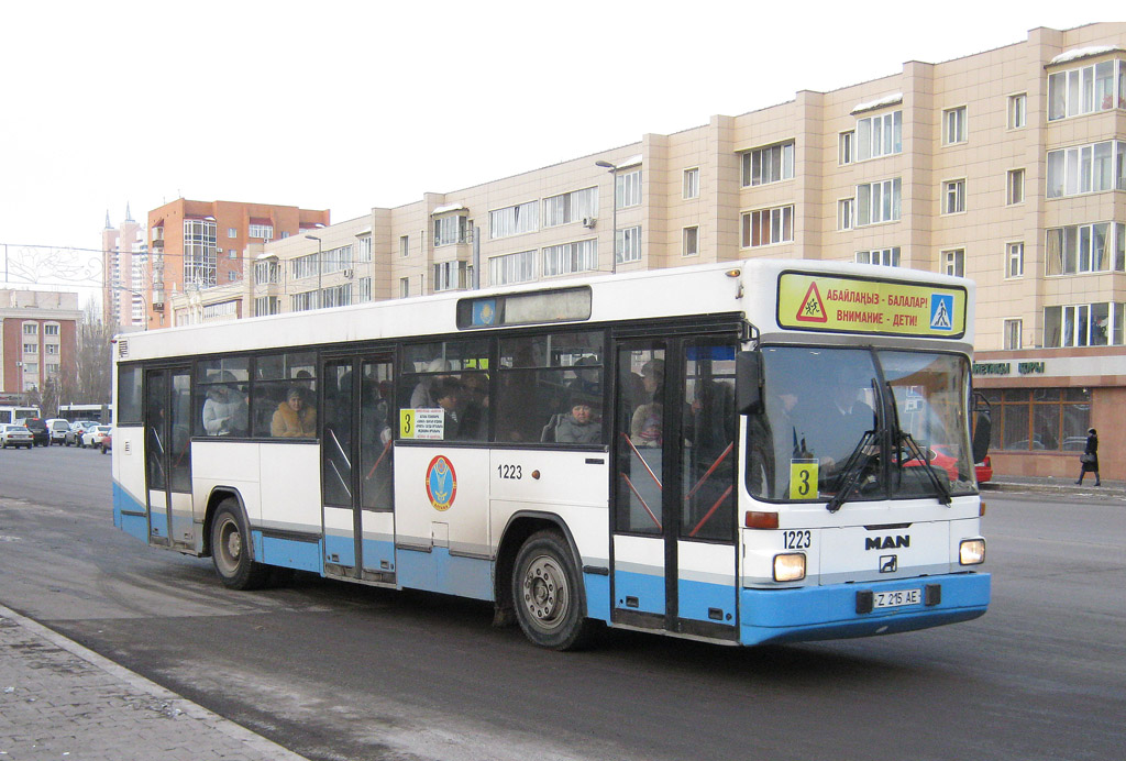 3 автобус астана. Man a60 sl232. Man SL 232. Автобус 200. Автобус 3.