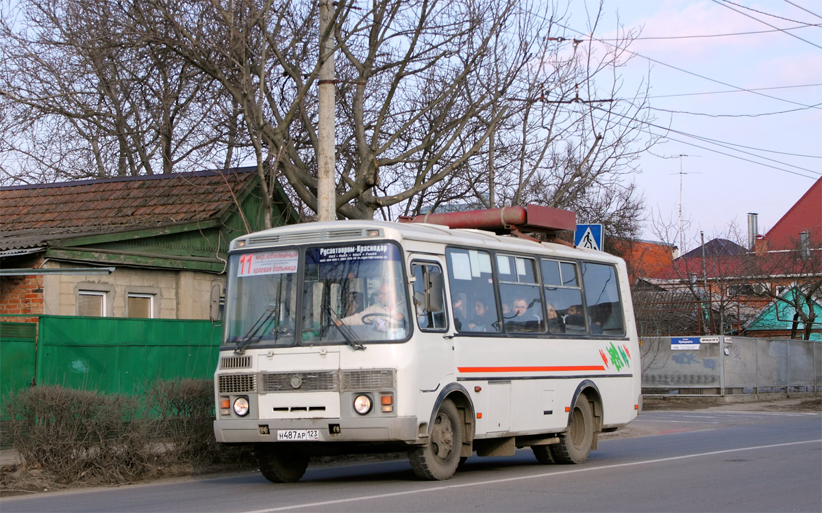 Краснодарский край, ПАЗ-32054 № Н 487 АР 123