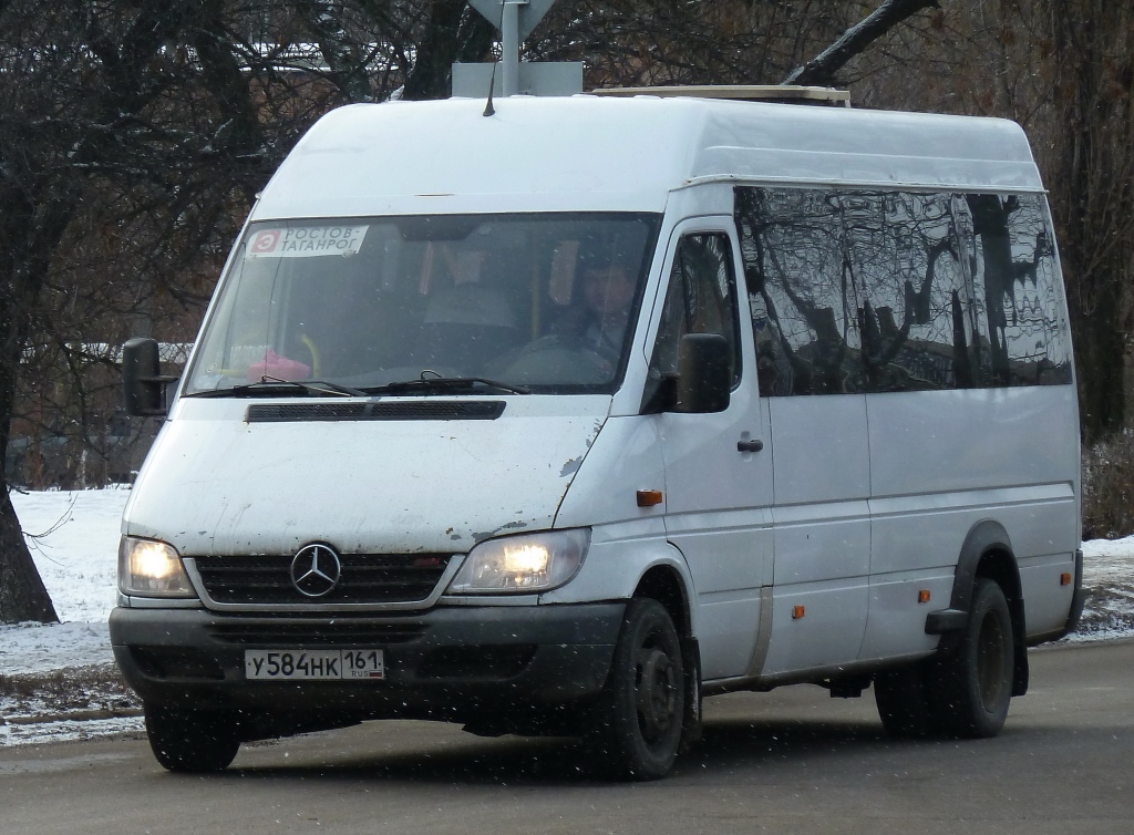 Ростовская область, Самотлор-НН-323760 (MB Sprinter 413CDI) № У 584 НК 161