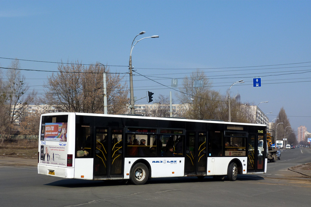 Киев, ЛАЗ A183D1 № 7142