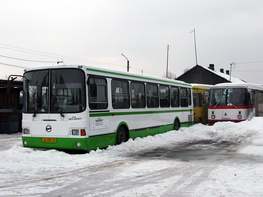 Ленинградская область, ЛиАЗ-5256.45 № АК 597 47