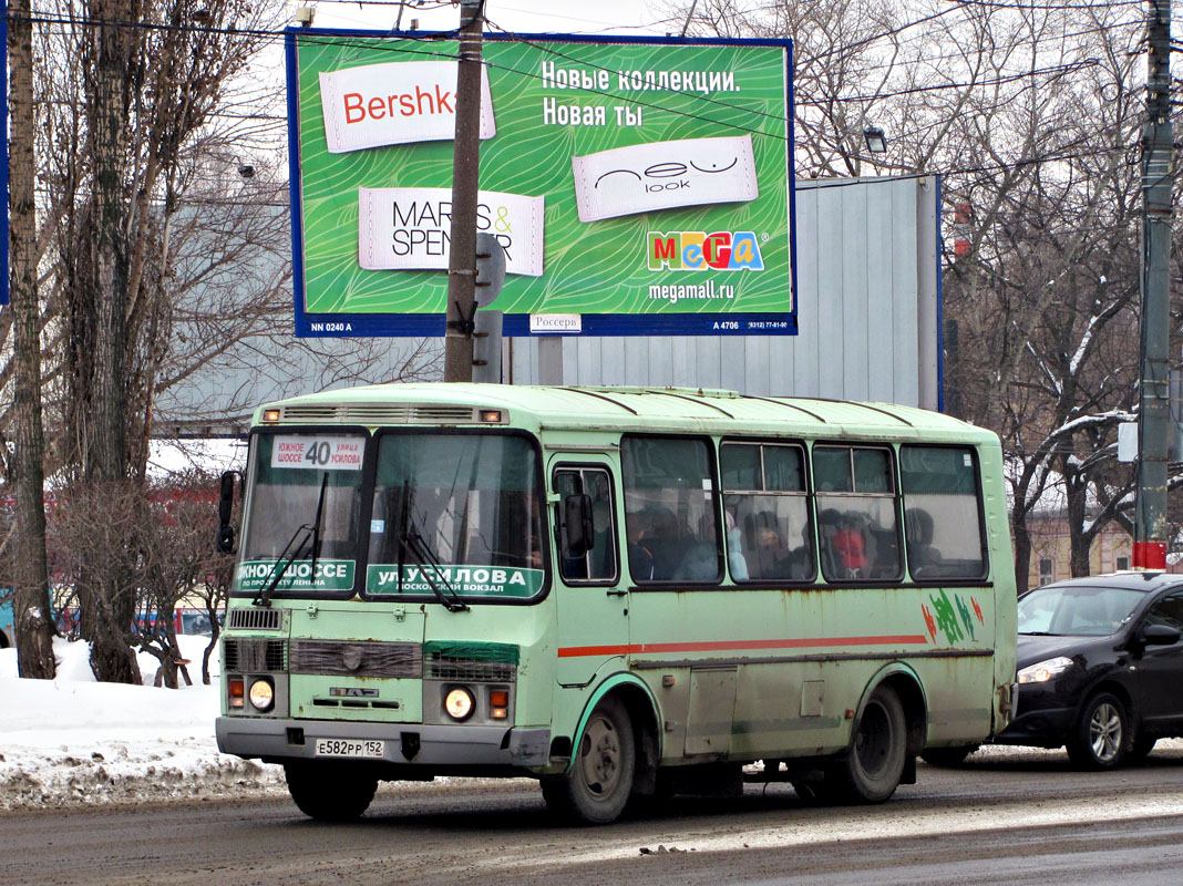 Нижегородская область, ПАЗ-32054 № Е 582 РР 152