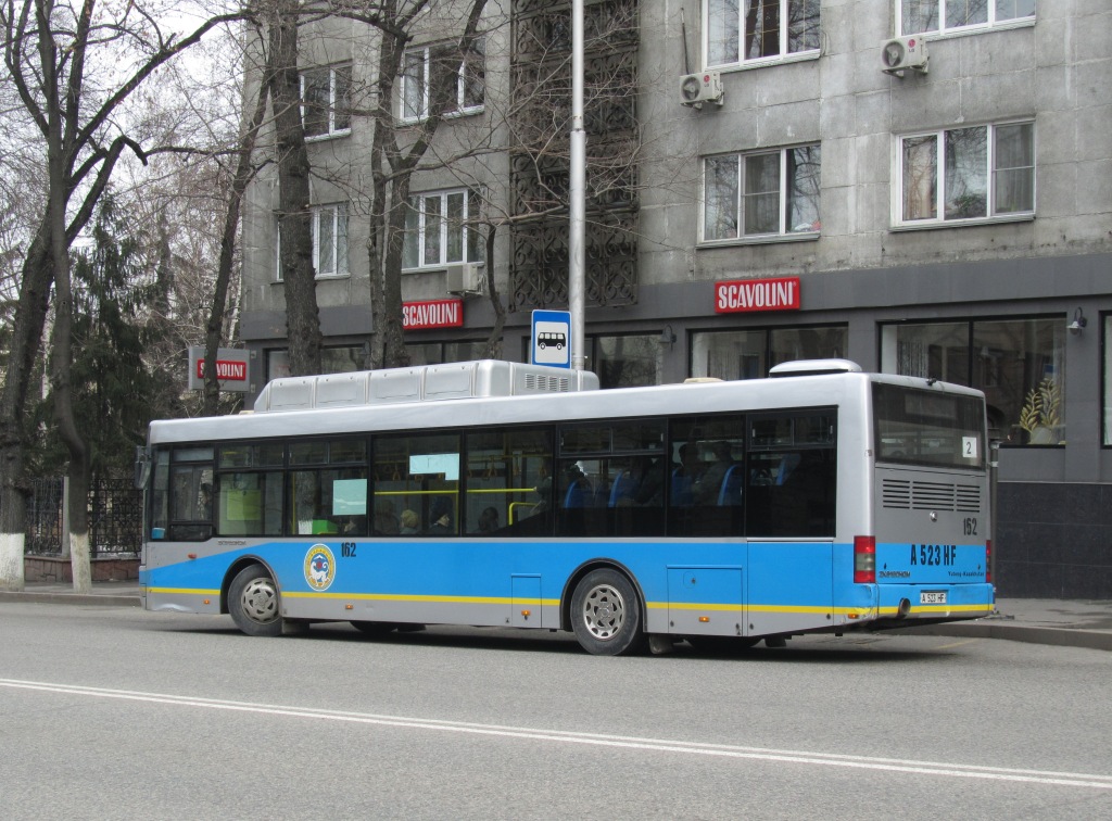 Алматы, Yutong ZK6120HGM № 162