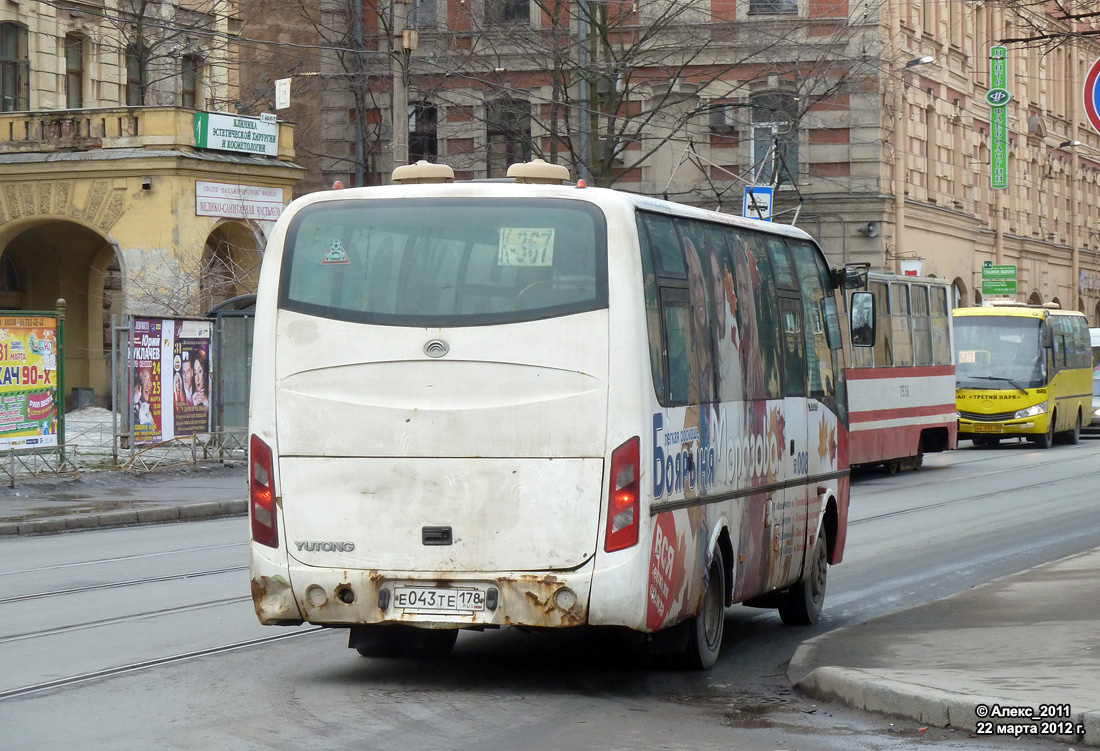 Санкт-Петербург, Yutong ZK6737D № Е 043 ТЕ 178