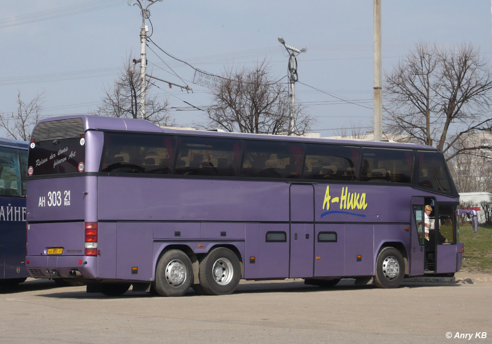 Чувашия, Neoplan N117/3 Spaceliner № АН 303 21