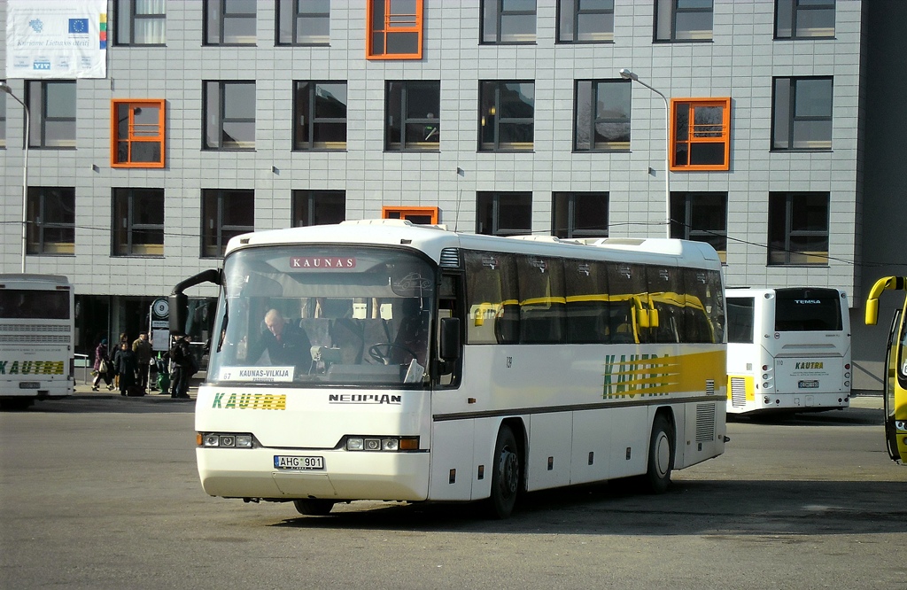 Литва, Neoplan N316Ü Transliner № 139