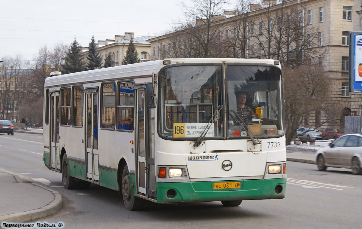 Санкт-Петербург, ЛиАЗ-5256.25 № 7732