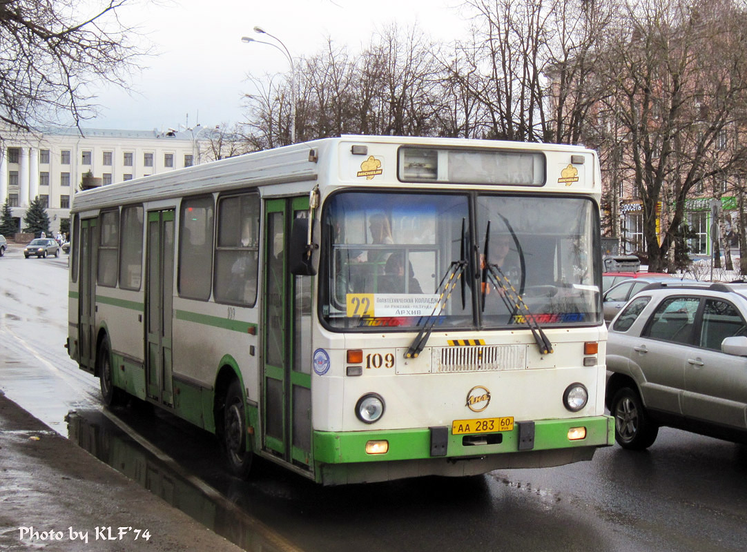 Псковская область, ЛиАЗ-5256.25 № 109