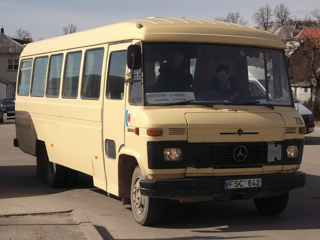 Литва, Mercedes-Benz O309D № 235