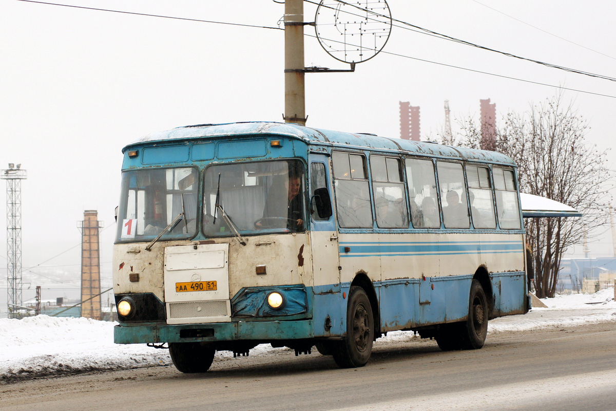 Obwód murmański, LiAZ-677M Nr 2290